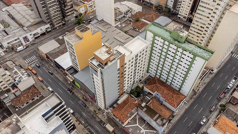 Apartamento industrial no coração de Curitiba - Próximo ao S