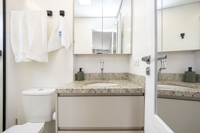 Apartamento finamente decorado no Centro, próximo ao mercado