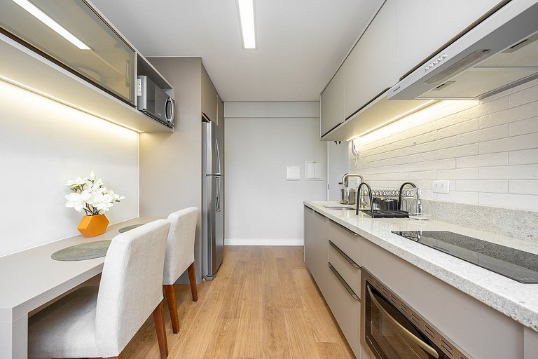 Apartamento finamente decorado no Centro, próximo ao mercado