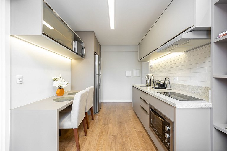 Apartamento finamente decorado no Centro, próximo ao mercado