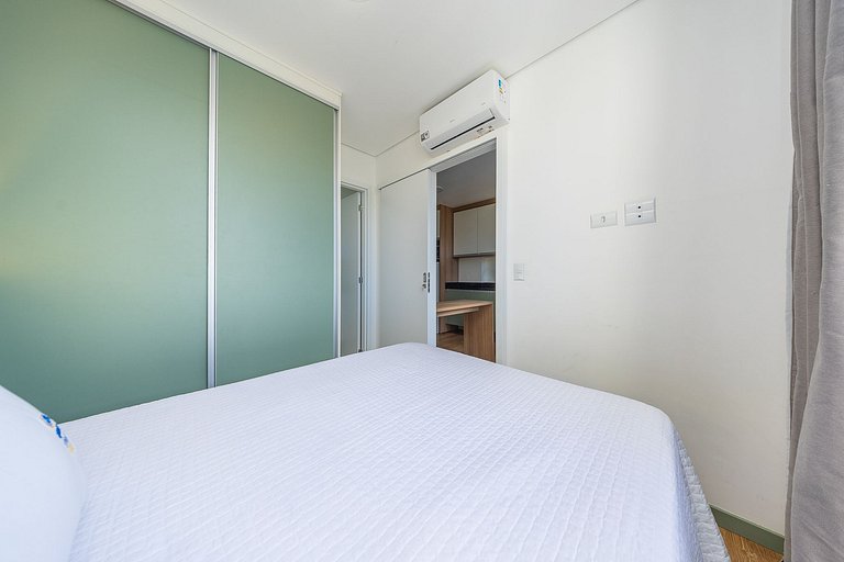 Apartamento finamente decorado no centro, com capacidade par