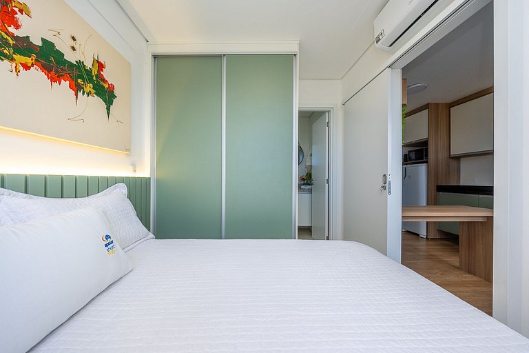 Apartamento finamente decorado no centro, com capacidade par