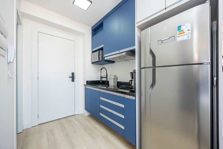 Apartamento 01 quarto no Novo Mundo l Prox. ao Shopping Pall