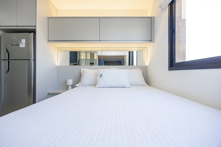 Apartamento 01 quarto no Novo Mundo l Prox. ao Shopping Pall
