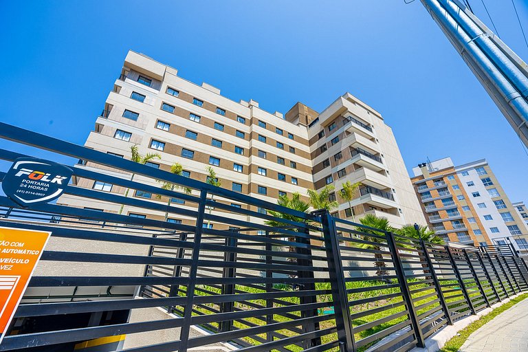 Apartamento 01 quarto no Novo Mundo l Prox. ao Shopping Pall