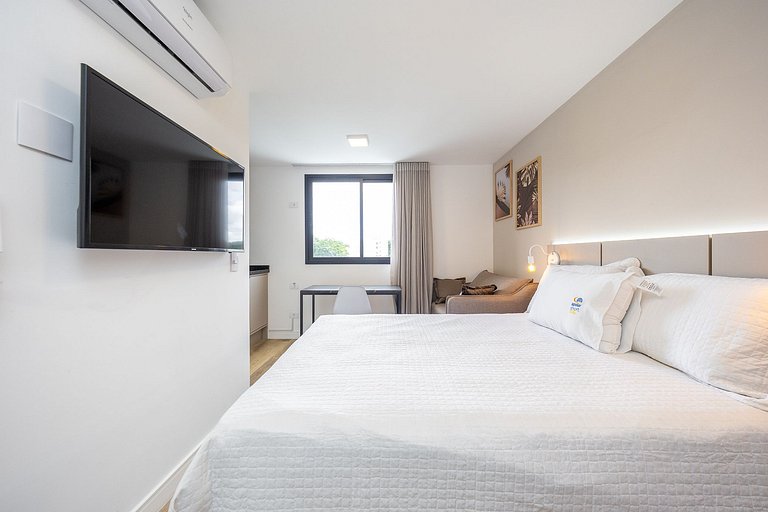 Ref 10298 | Studio finamente decorado em Curitiba, até 2 pes