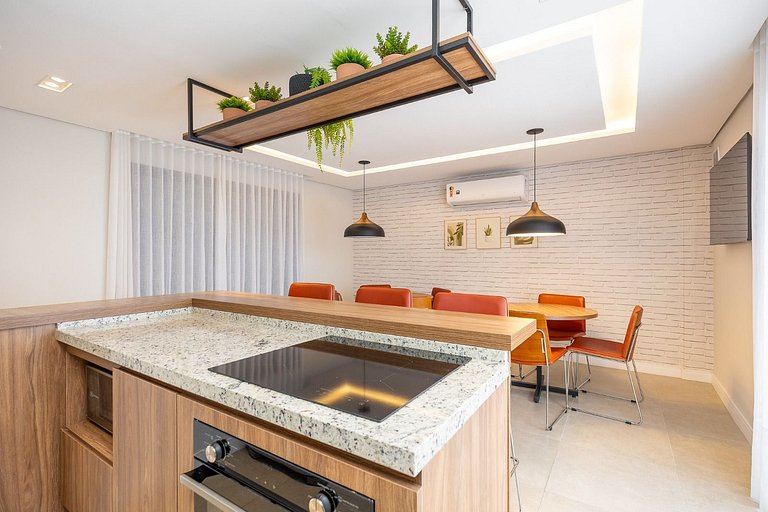 Ref 10303 | Estúdio finamente decorado em Curitiba, até 2 pe