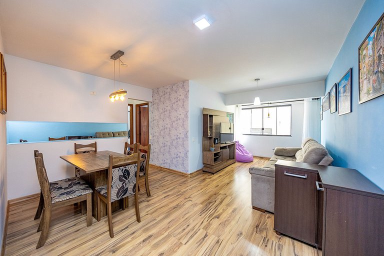 Apartamento 2 quartos finamente decorado em Curitiba, até 4