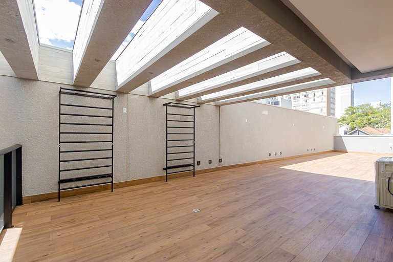 Studio localizado no centro, próximo ao mercado municipal