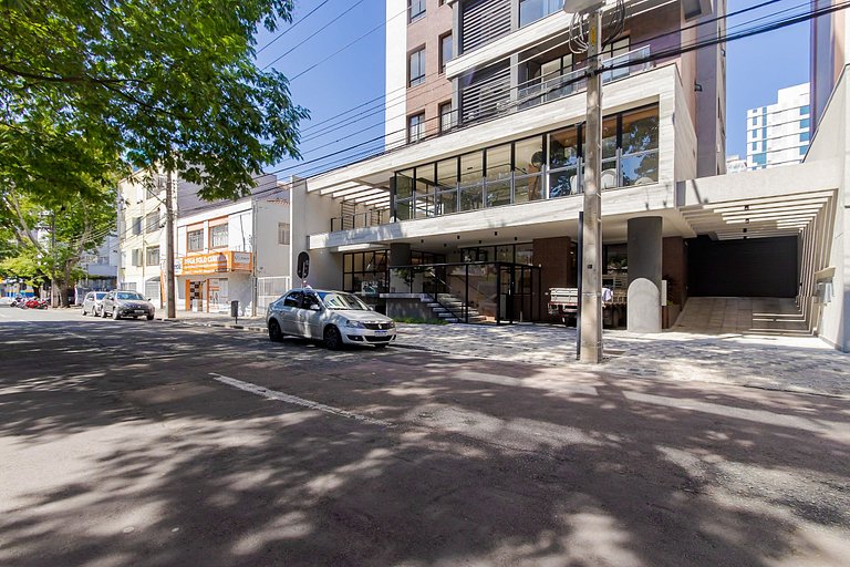 Studio localizado no centro, próximo ao mercado municipal