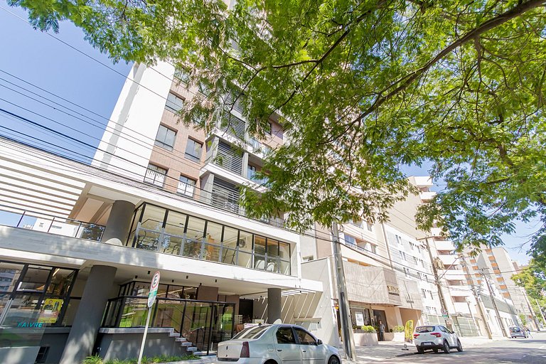 Studio localizado no centro, próximo ao mercado municipal