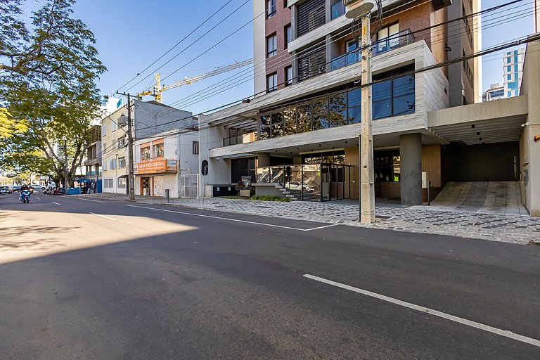 Studio localizado no centro, próximo ao mercado municipal
