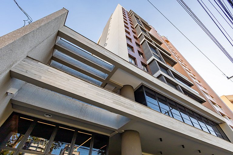 Studio localizado no centro, próximo ao mercado municipal