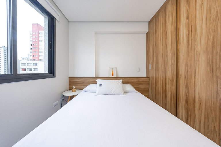 Apartamento amplo no centro, próximo ao mercado municipal