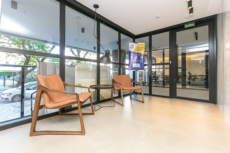 Apartamento amplo no centro, próximo ao mercado municipal