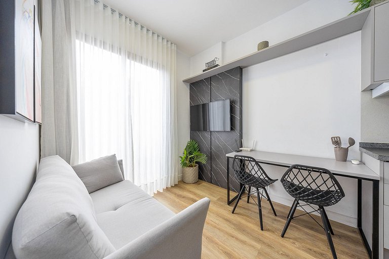 Lindo studio um quarto na região do rebouças em Curitiba