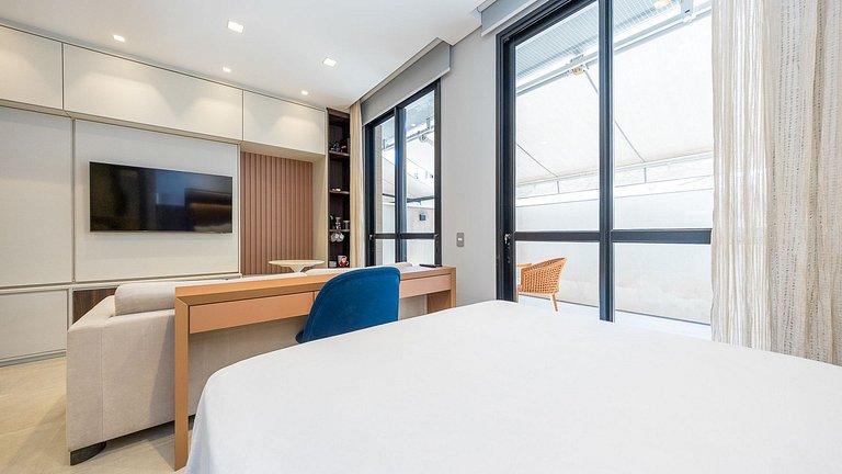 Apartamento 1 quarto mobiliado no Batel com vaga e excelente