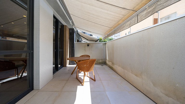 Apartamento 1 quarto mobiliado no Batel com vaga e excelente