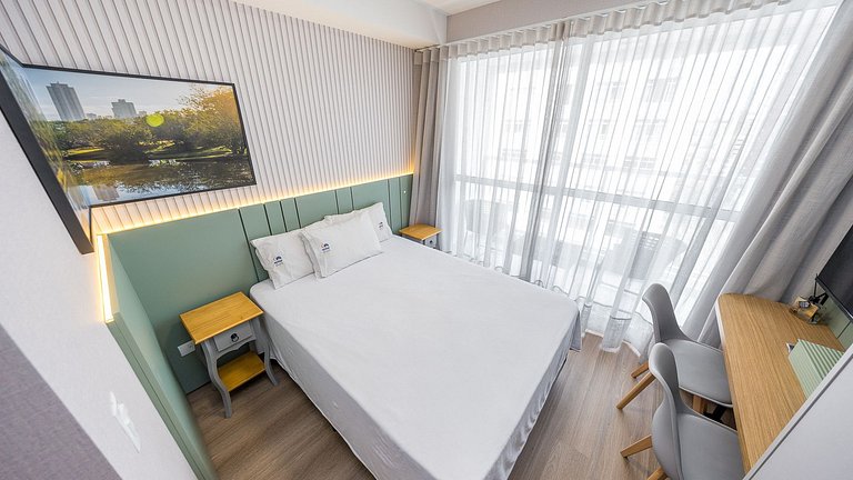 Studio Moderno e Equipado no Centro de Curitiba
