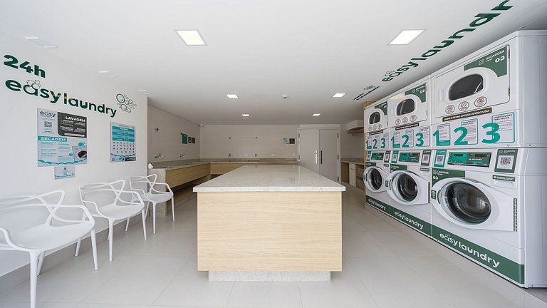 Studio Moderno e Equipado no Centro de Curitiba