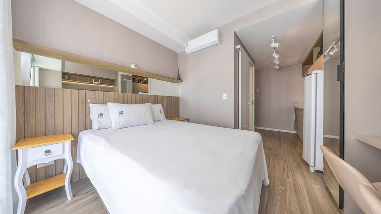 Apartamento Mobiliado no Centro com Wi-Fi e Lazer Completo