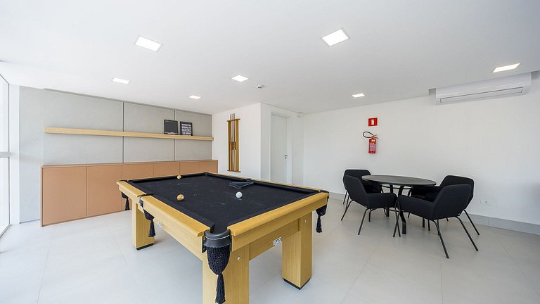 Apartamento Mobiliado no Centro com Wi-Fi e Lazer Completo