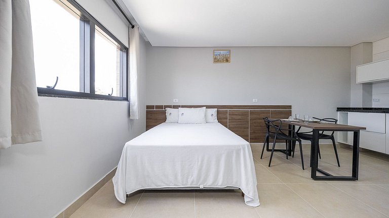 Apartamento 1 quarto completo no Rebouças – praticidade tota