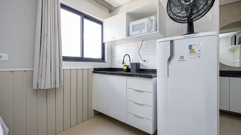 Apartamento compacto e completo com Wi-Fi e utilidades inclu
