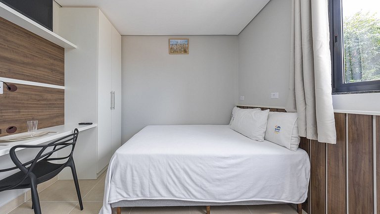 Studio moderno e decorado no Rebouças – pronto para morar