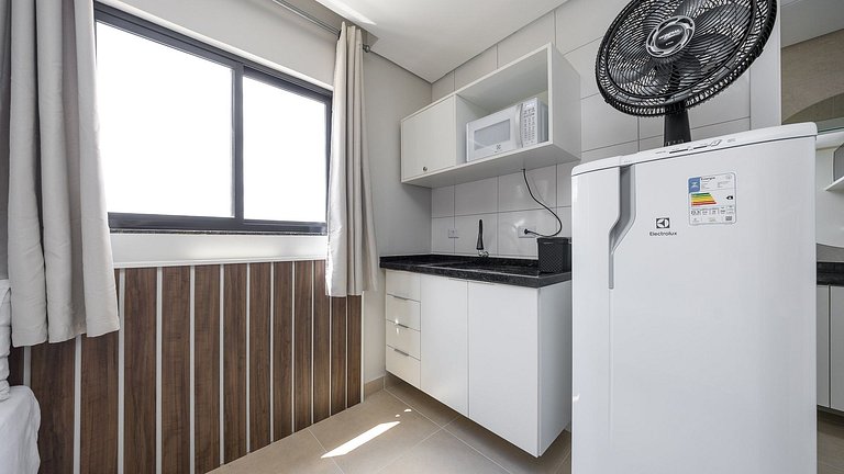 Studio moderno e decorado no Rebouças – pronto para morar