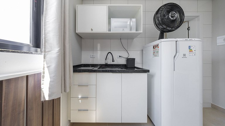 Studio moderno e decorado no Rebouças – pronto para morar