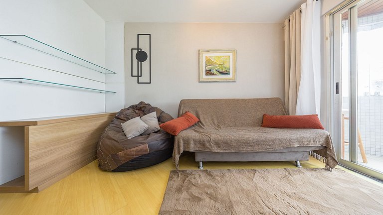 Apartamento 2 Quartos e 1 Suíte Finamente Decorado no Bigorr