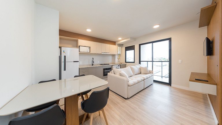 Apartamento 2 Quartos Finamente Decorado no Hauer – Completo