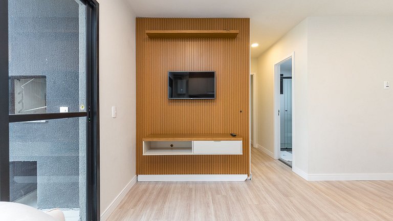 Apartamento 2 Quartos Finamente Decorado no Hauer – Completo