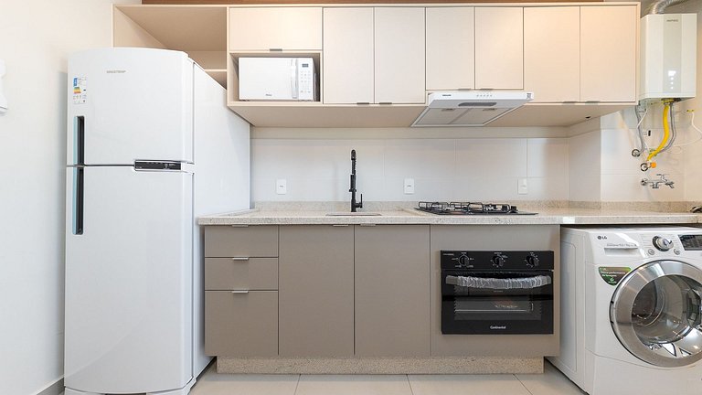 Apartamento 2 Quartos Finamente Decorado no Hauer – Completo