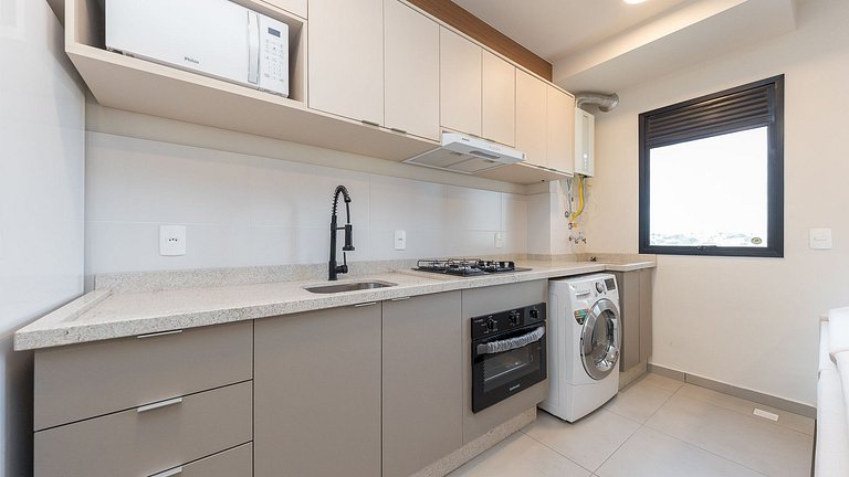 Apartamento 2 Quartos Finamente Decorado no Hauer – Completo