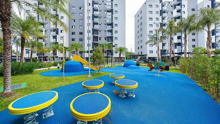 Apartamento 2 Quartos Finamente Decorado no Hauer – Completo