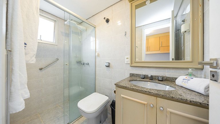 Apartamento 2 Quartos e 1 Suíte Finamente Decorado no Bigorr