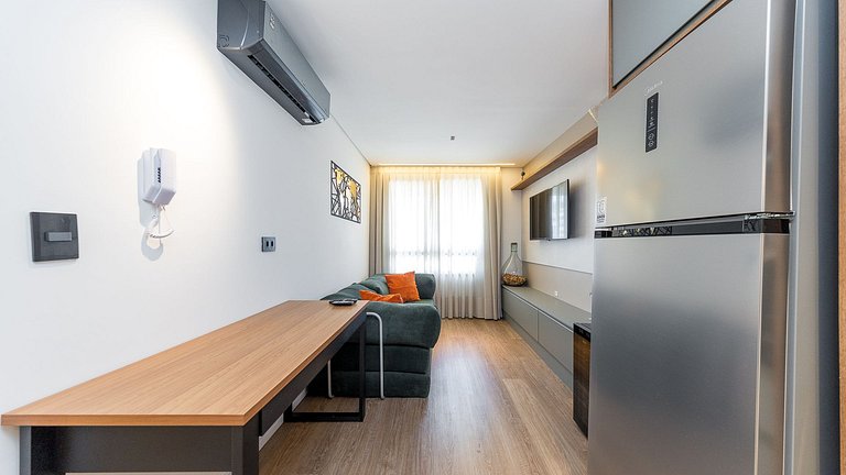Studio de Alto Padrão no Centro – Totalmente Mobiliado, com