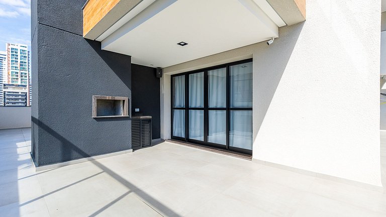 Studio de Alto Padrão no Centro – Totalmente Mobiliado, com