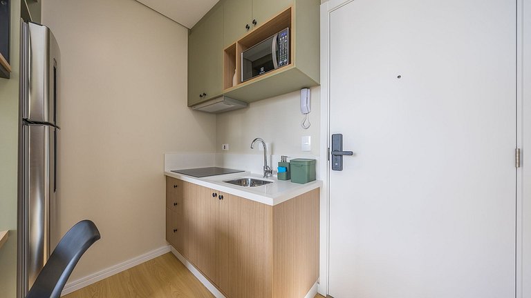Apartamento 1 Quarto Mobiliado | Praticidade no Centro de Cu