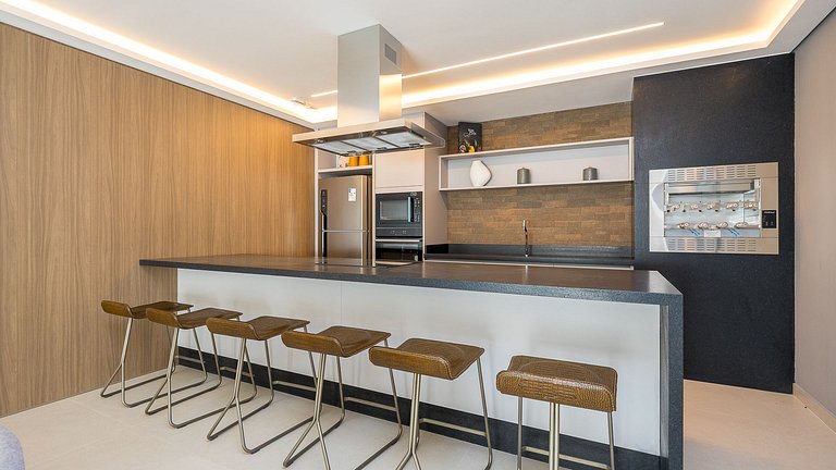 Apartamento 1 Quarto Mobiliado | Praticidade no Centro de Cu