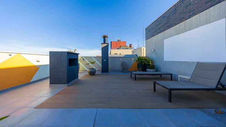 Apartamento Mobiliado com 1 Quarto e Garagem no Água Verde