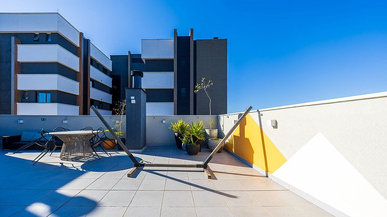 Apartamento Mobiliado com 1 Quarto e Garagem no Água Verde