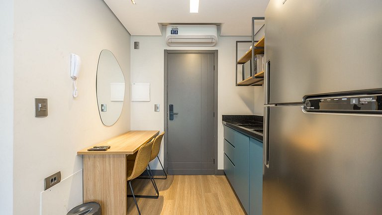 Studio Completo no Água Verde | Mobiliado e Pronto para Mora
