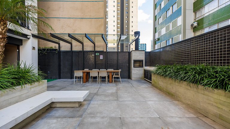Studio Completo no Água Verde | Mobiliado e Pronto para Mora