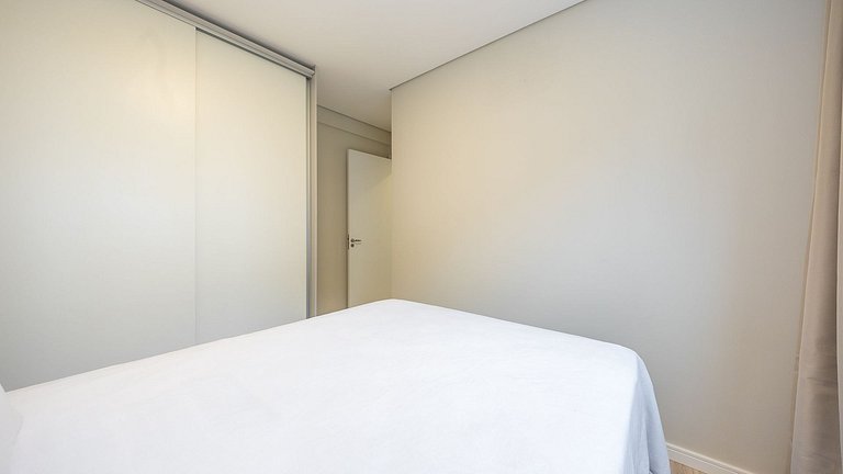 Apartamento 2 Quartos Mobiliado Próximo ao Shopping Barigui