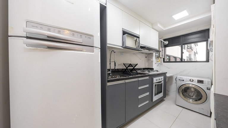 Apartamento 2 Quartos Mobiliado Próximo ao Shopping Barigui