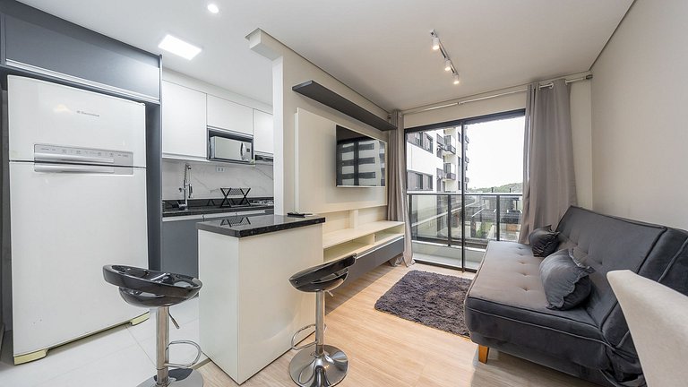 Apartamento 2 Quartos Mobiliado Próximo ao Shopping Barigui