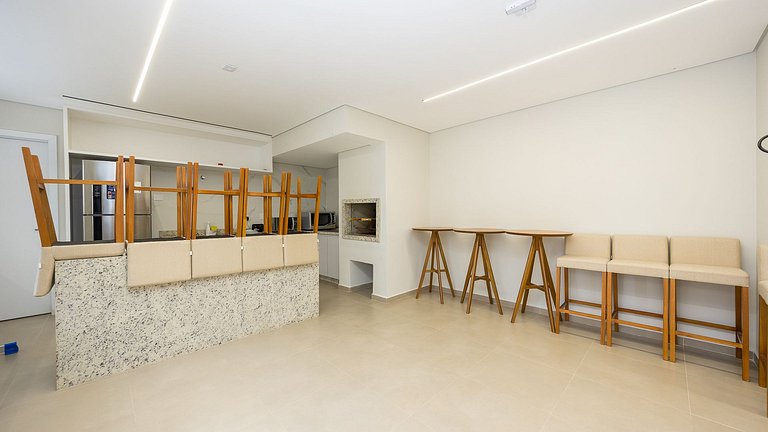 Apartamento 2 Quartos Mobiliado Próximo ao Shopping Barigui